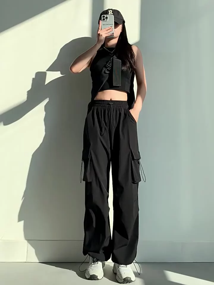 my-11110105-6kgcn-mb2i0cvcrw2zdb_cover.webp Multi Pocket Korean Fashion Style Cargo Pants Women High Waist Casual Baggy Pants